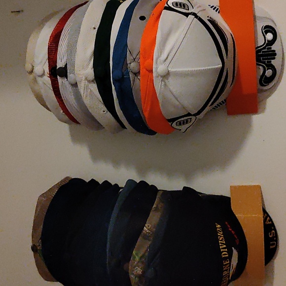 Hat storage - Picture 8 of 8